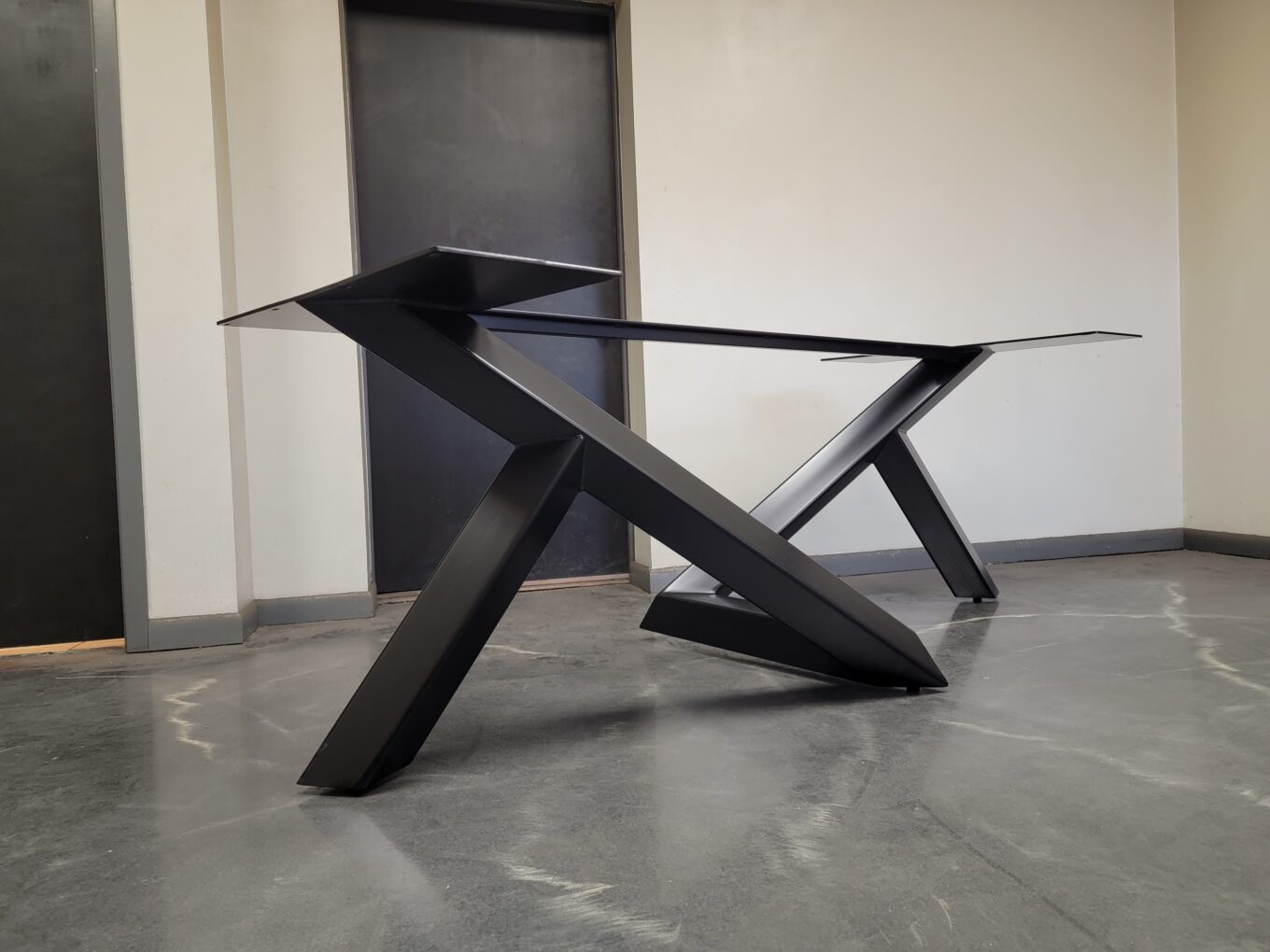 Where can I buy table bases?